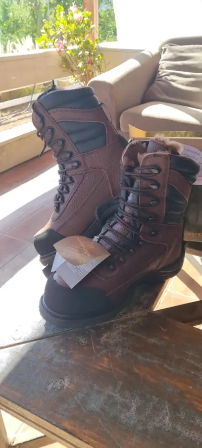 Botas outdoor marrones nuevas - miniatura 3