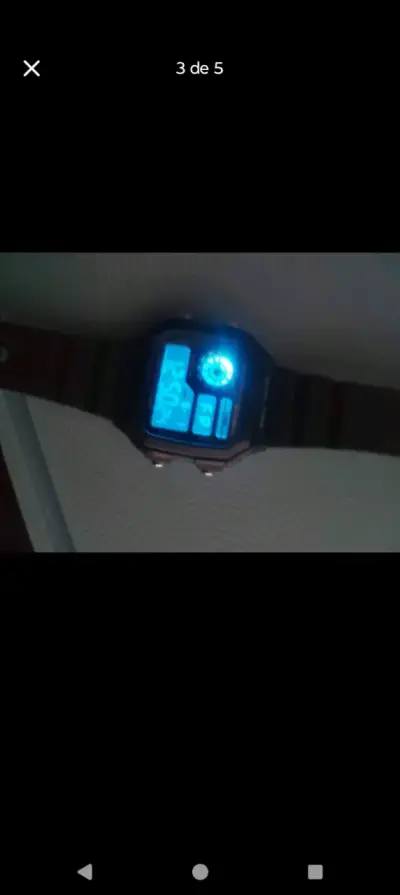 Reloj digital retro resistente al agua 30 metros - miniatura 1