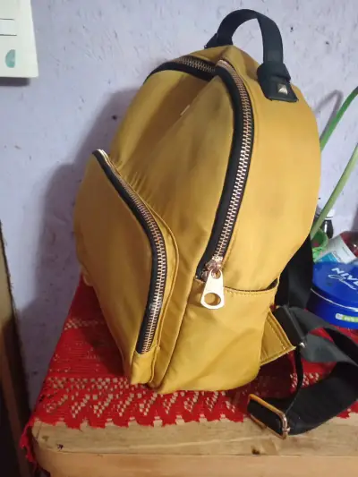 Mochila amarilla Prüne - miniatura 4