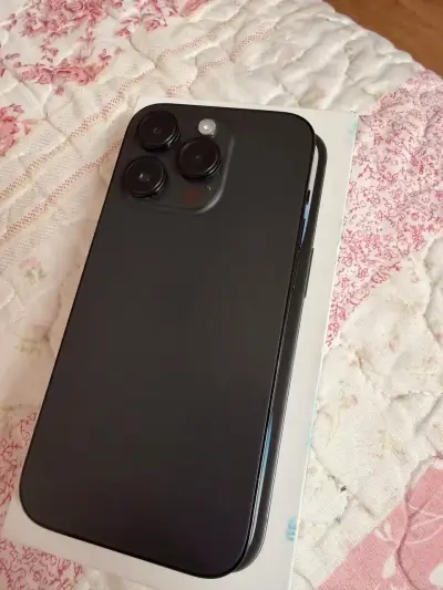 Iphone 14 pro de 256 gb en caja y accesorios. - miniatura 3