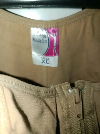 Faja modeladora color beige - miniatura 2