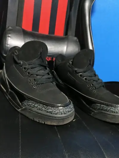 Zapatillas retro 3 black cat - miniatura 1