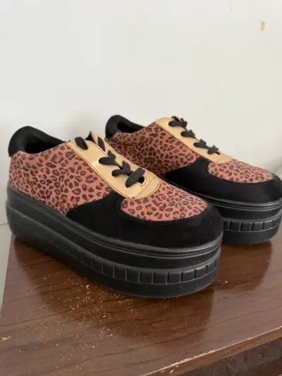 Zapatillas con estampado animal Gotta - miniatura 4