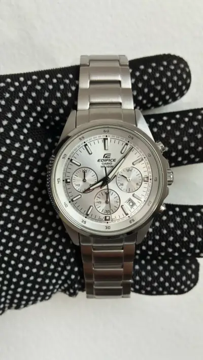 Reloj Casio Edifice - miniatura 2