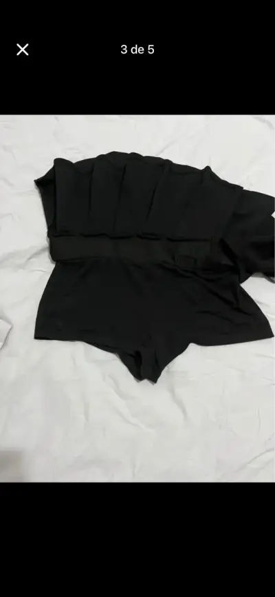 Mini falda URBAN OUTFITTERS traida del extranjero - miniatura 3