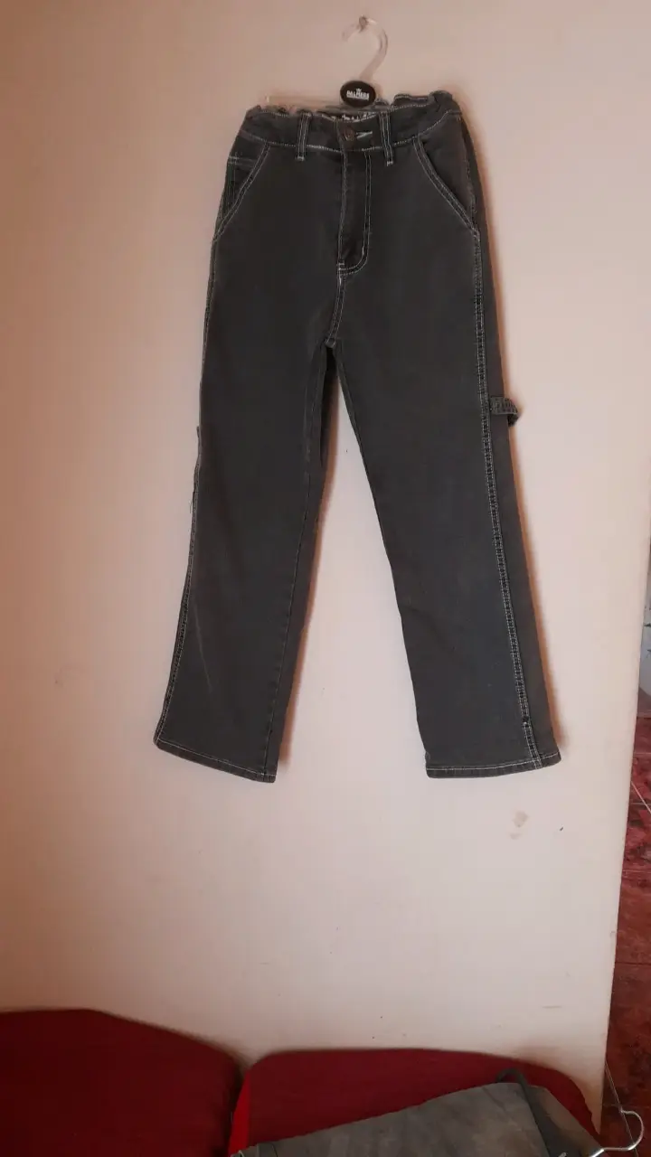 Pantalones cortos negros desgastados - 4