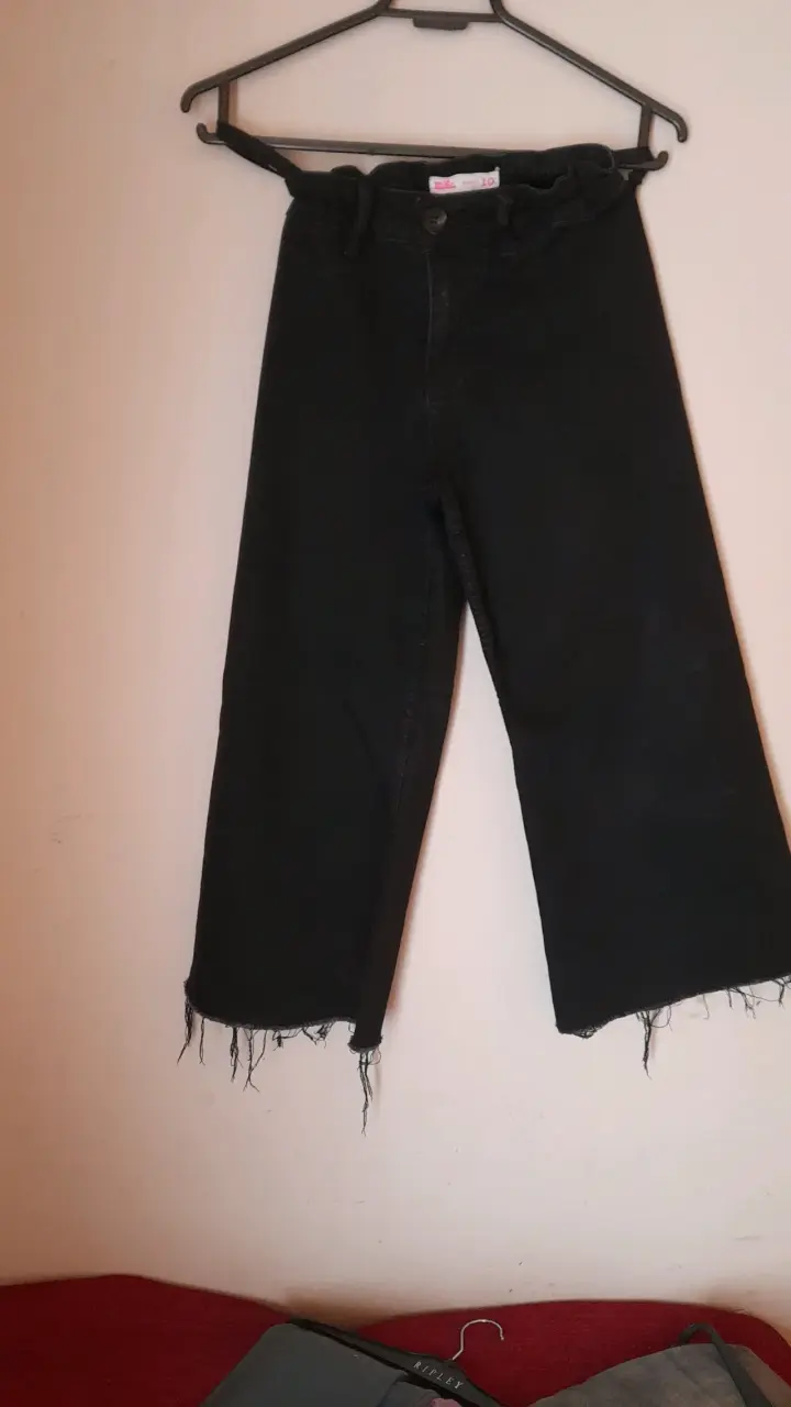 Pantalones cortos negros desgastados - 12