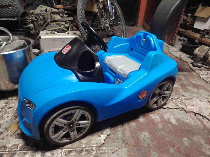 Auto correpasillos azul con mango - 4