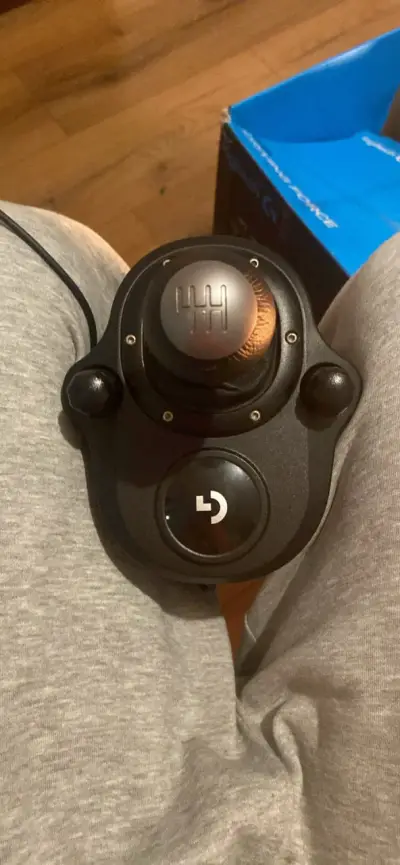 Volante logitech  g29 - miniatura 3