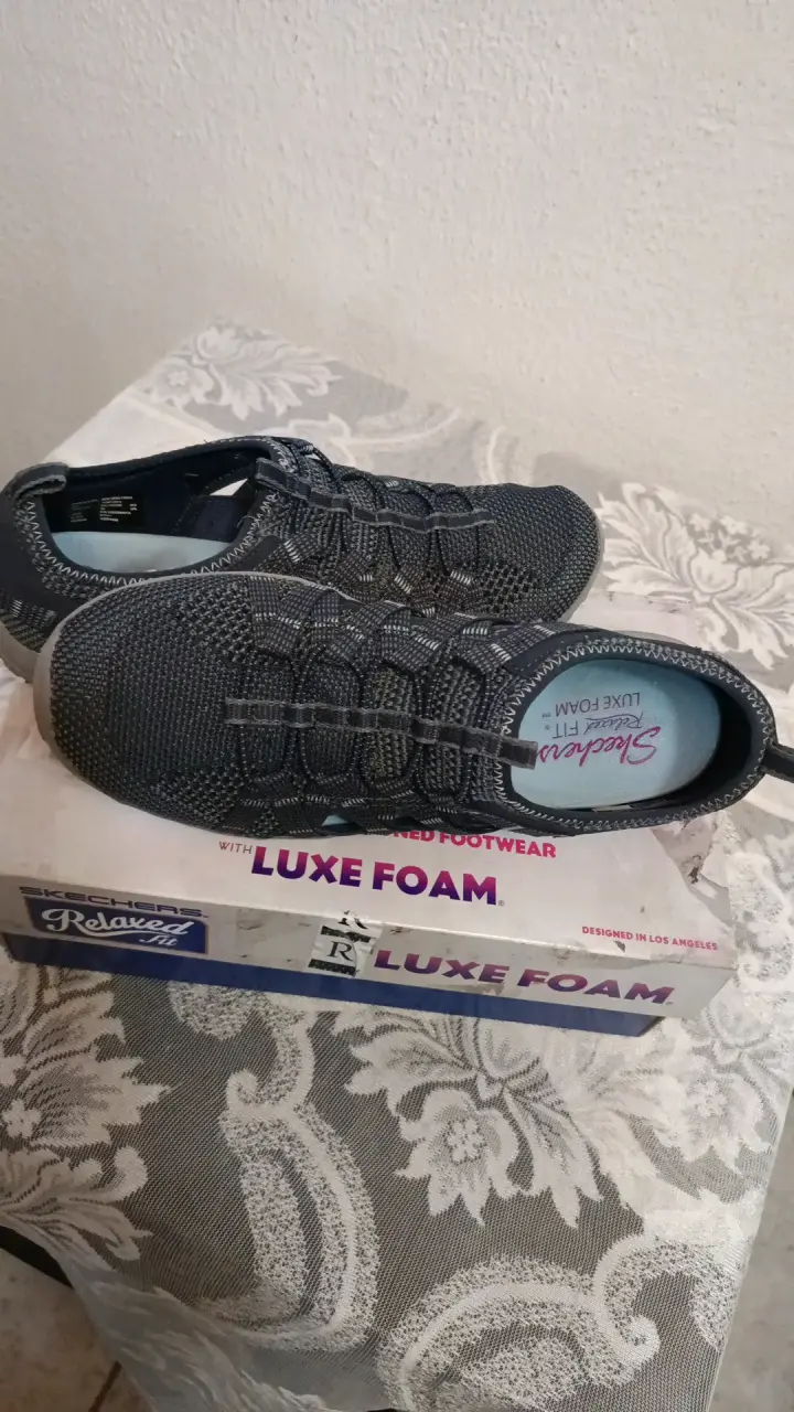 Zapatillas Skechers azul marino - 2