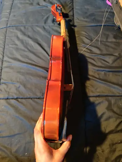 Violín clásico de madera - miniatura 2