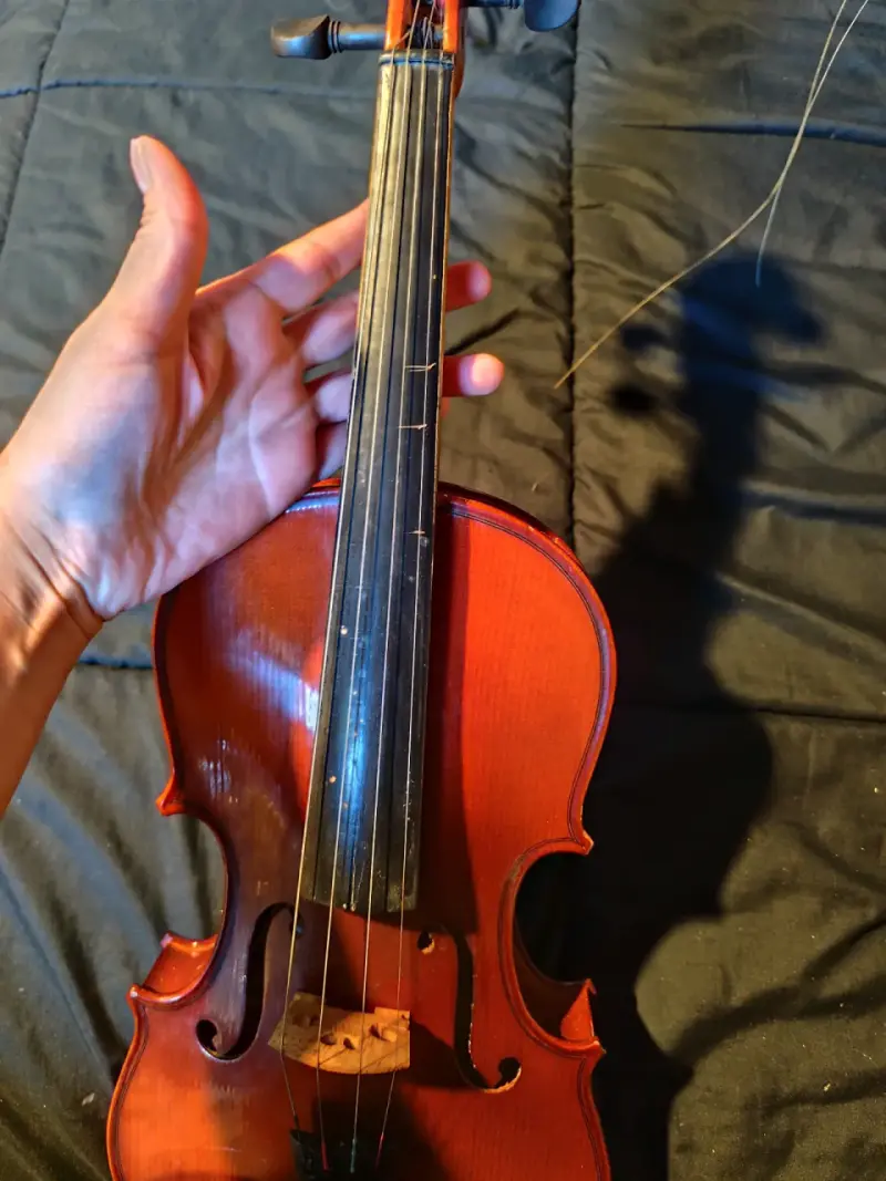 Violín clásico de madera - 5