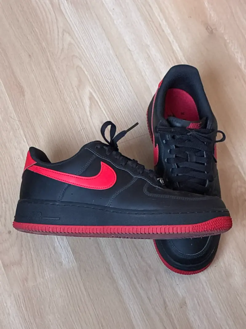 Nike AF1 red/black - 2
