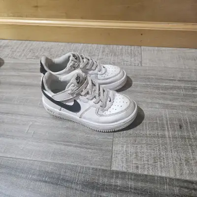 Zapatillas blancas Nike Force 1 - miniatura 4