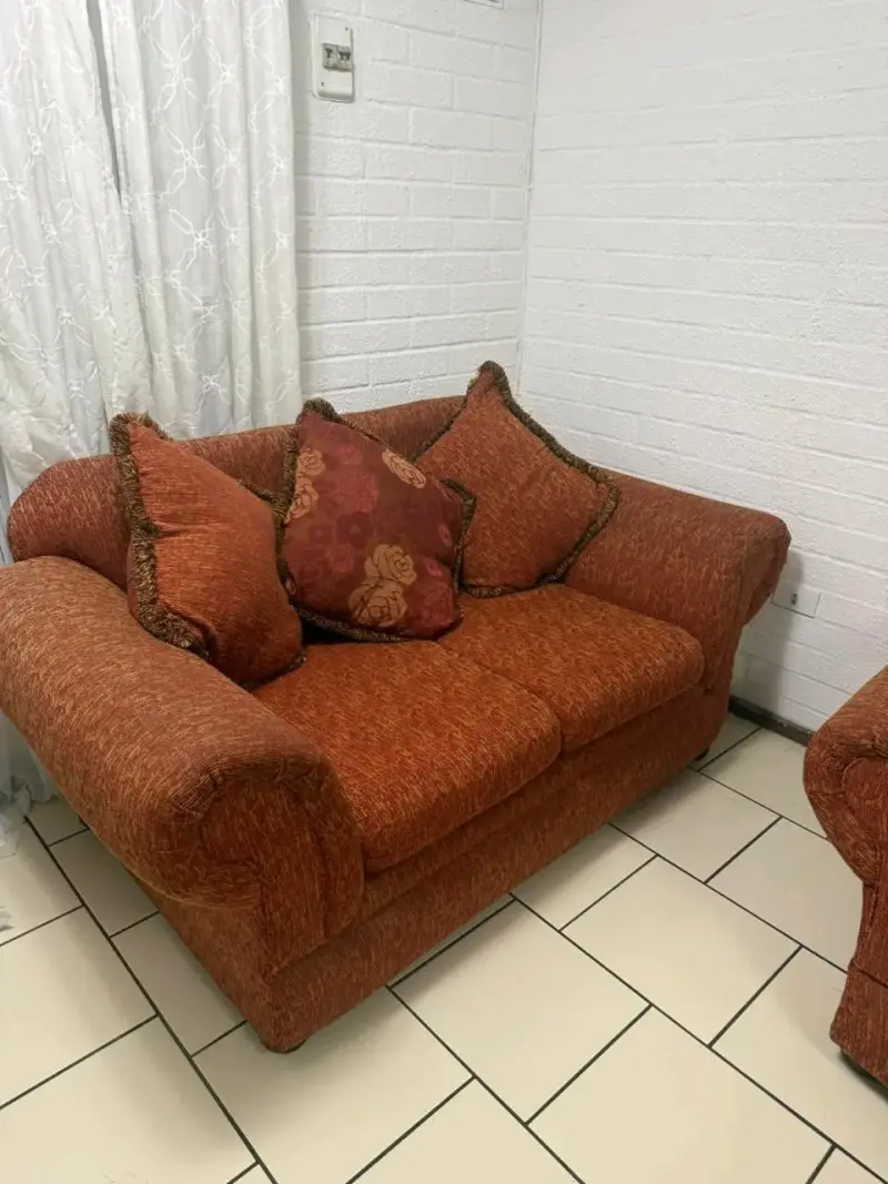Vendo 2 sofás