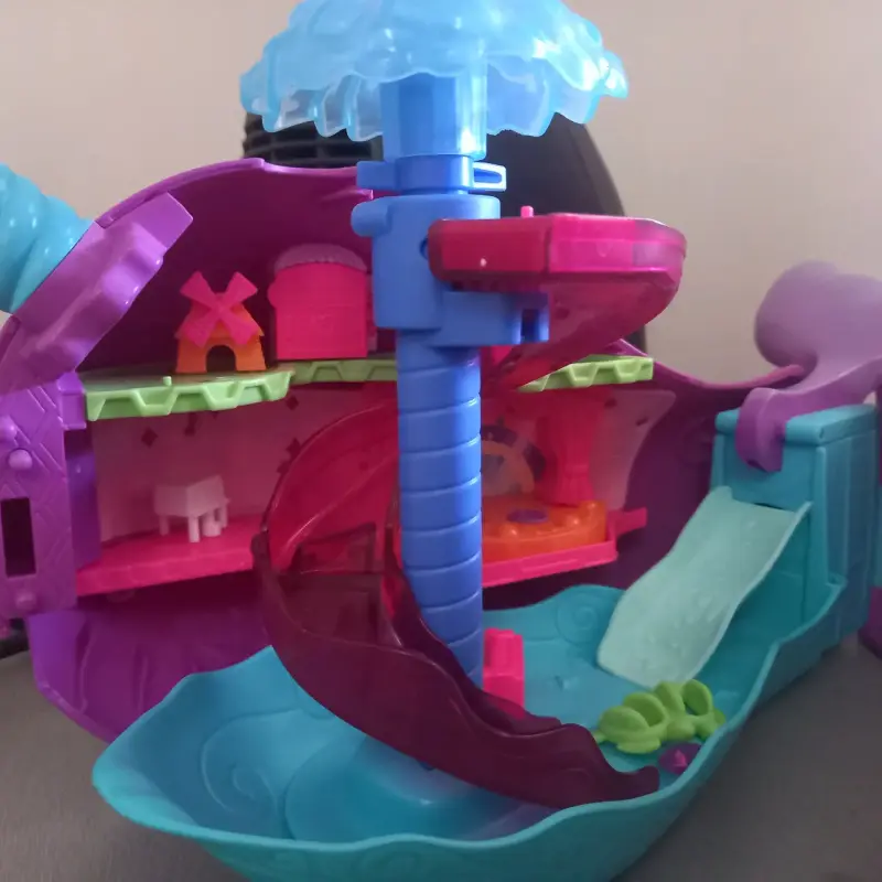Casa de muñecas portátil - 2