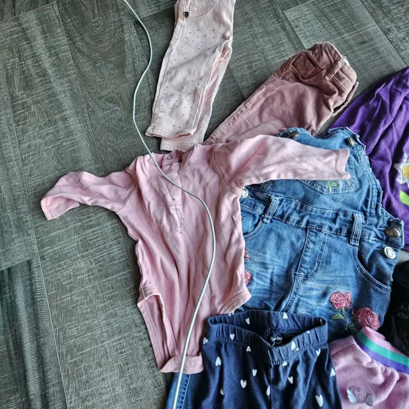 Ropa y zapatos de niña - 6