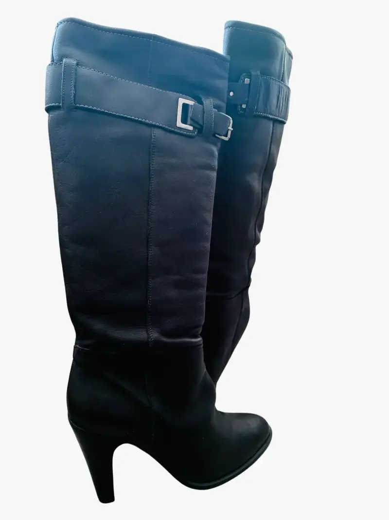 Botas negras de tacón alto - 2