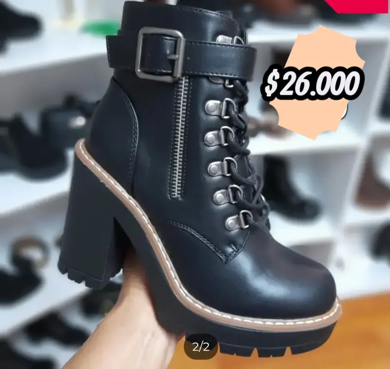 Botines negros con taco alto