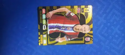 Tarjeta coleccionable dorada de erling haaland - miniatura 1