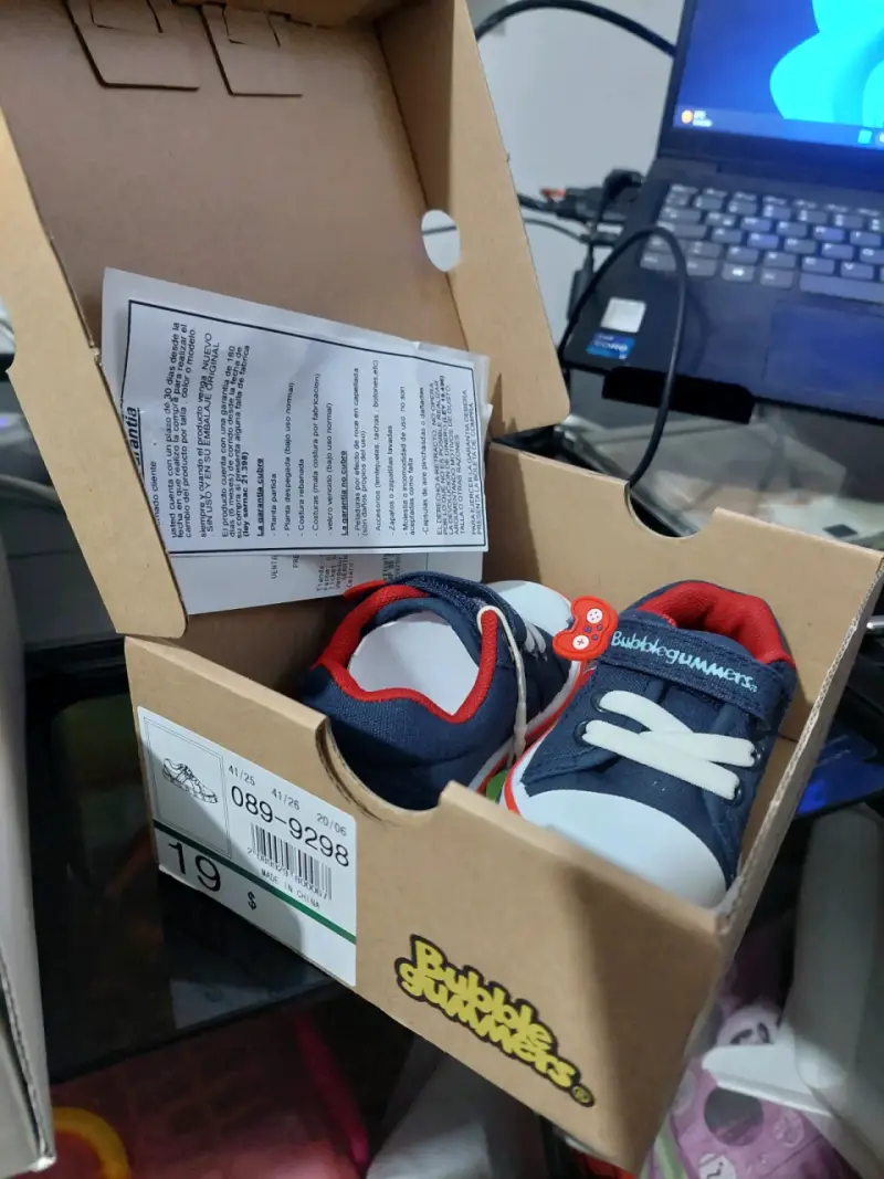Zapatillas para niños beige y naranjas - 2
