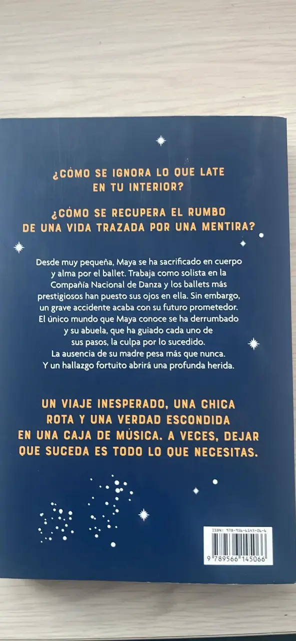 Libro 'Cuando no queden más estrellas que contar' - 2