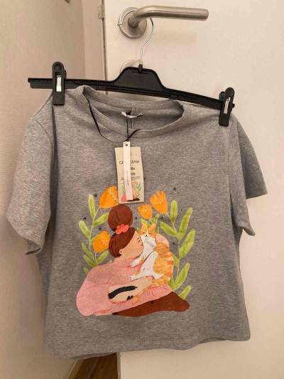 Polera Sybilla gris con diseño de gato - miniatura 1