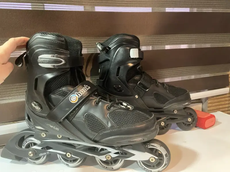 Patines en línea negros HB - 6