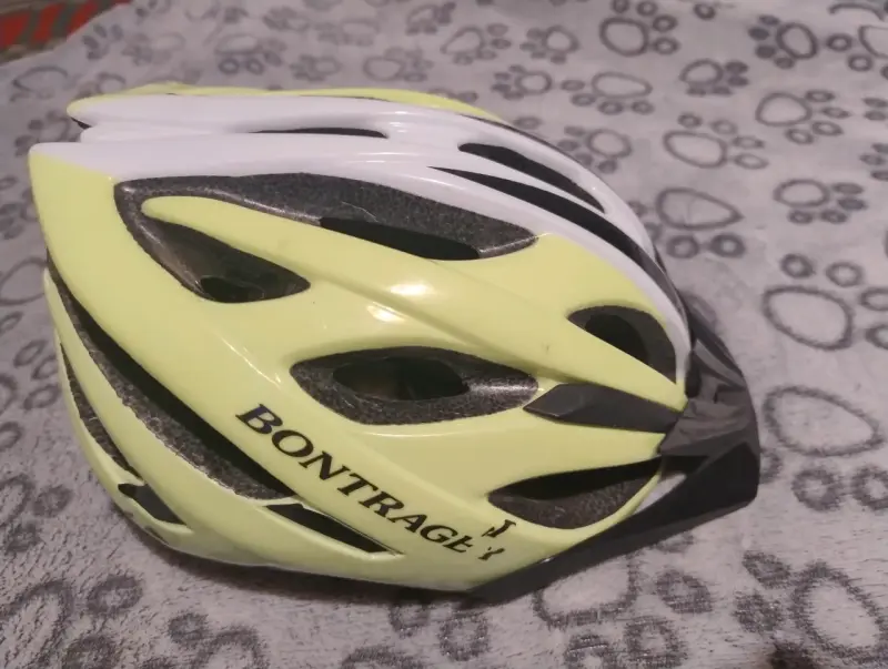 Casco ciclismo Bontrager amarillo