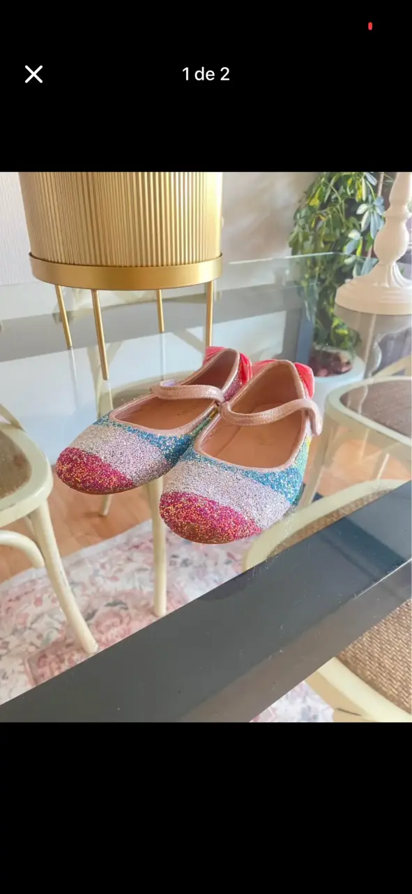Zapatos de niñas brillantes