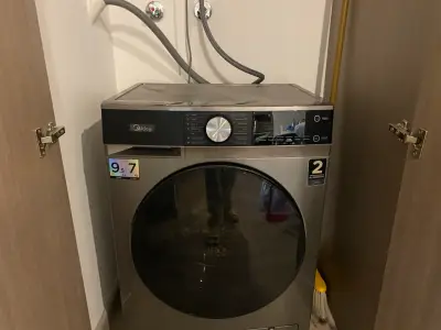 Lavadora secadora Midea 9.5kg - miniatura 2