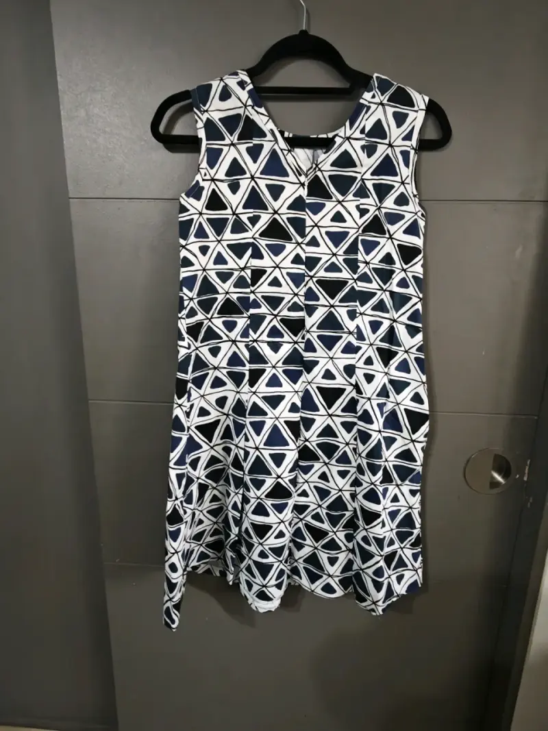 Vestido estampado geométrico - 1