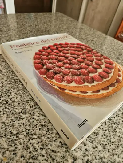 Libro Pasteles del Mundo - miniatura 1