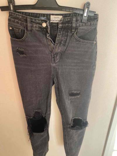 Jeans Sybilla mom fit negros - miniatura 3
