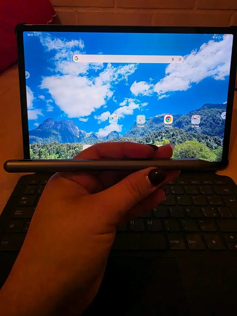 Tablet Lenovo Idea Tab Pro - 3
