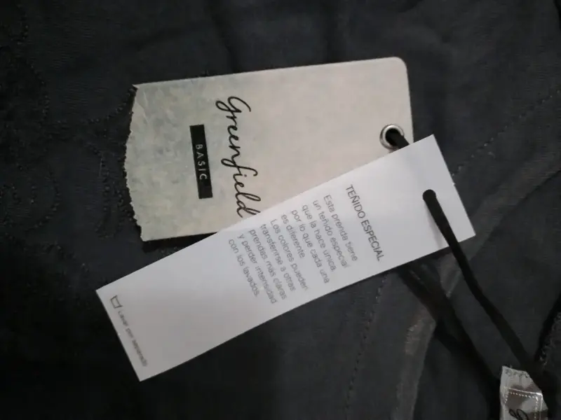 Polera gris nueva - 3