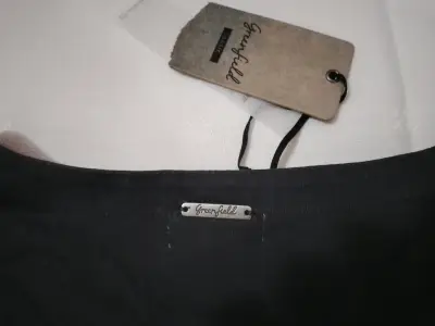 Polera gris nueva - miniatura 5