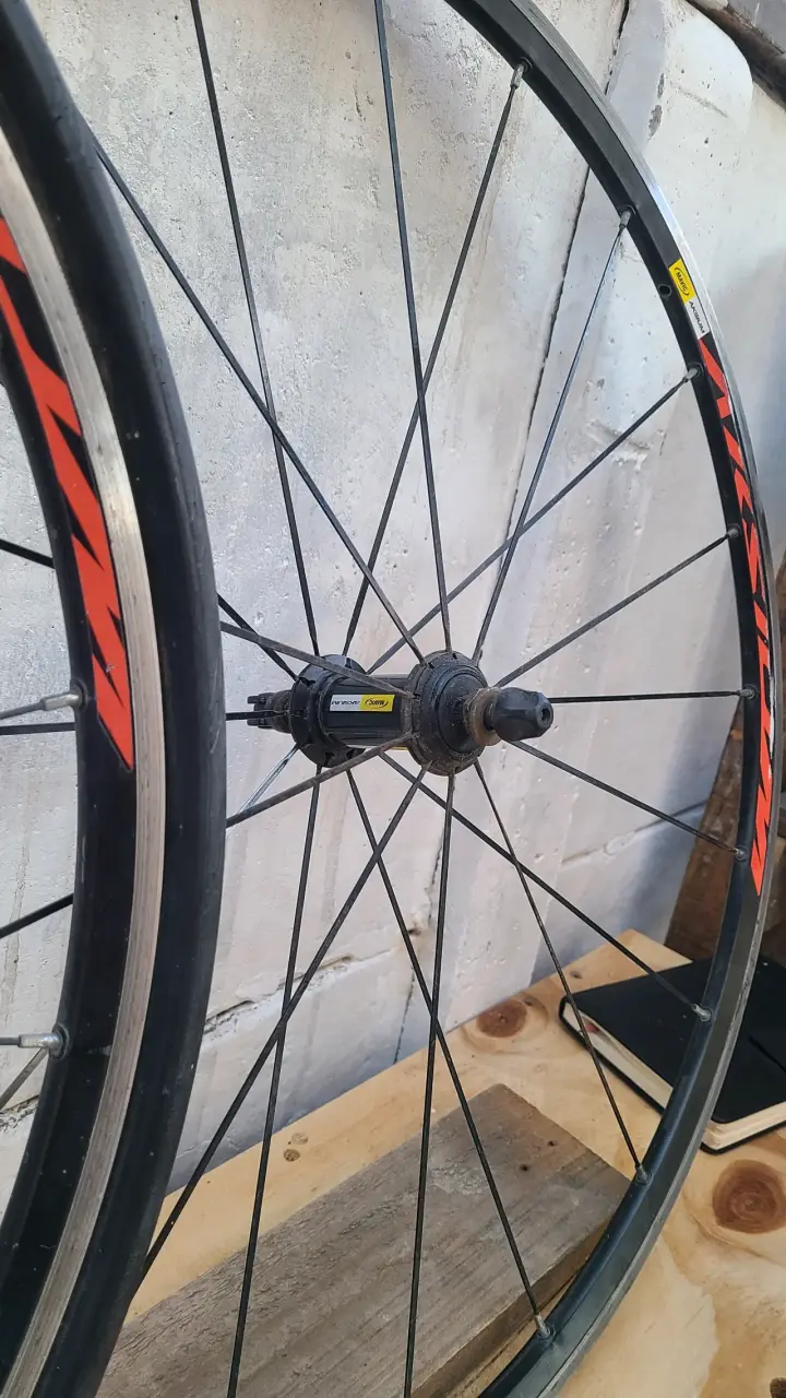Par Mavic aksium - 6
