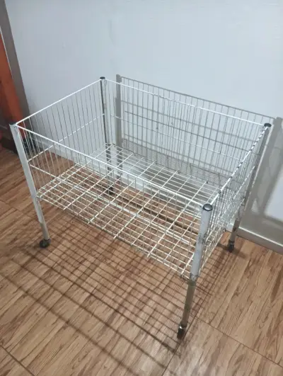 Canasto metálico para negocio - miniatura 4