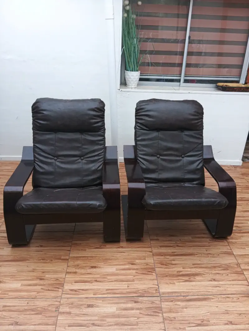 Par de 2 sillones tipo Bergere color chocolate