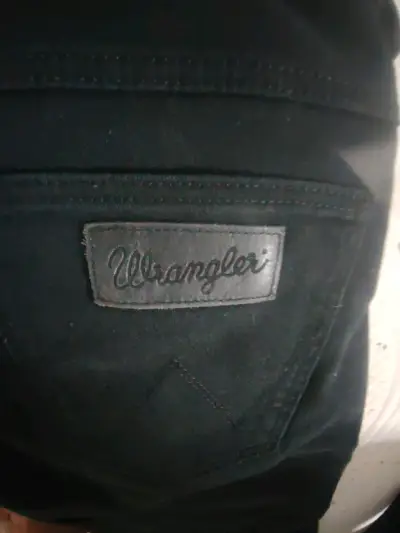 Jeans negros - miniatura 4