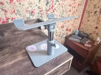 Soporte ajustable para laptop 27” - miniatura 3