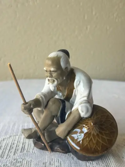 Figura de cerámica de anciano - miniatura 2