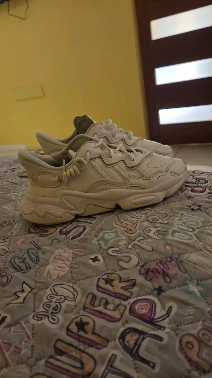 Zapatillas deportivas blancas - 4