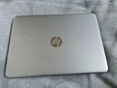 Laptop HP Intel Core i5 - miniatura 4