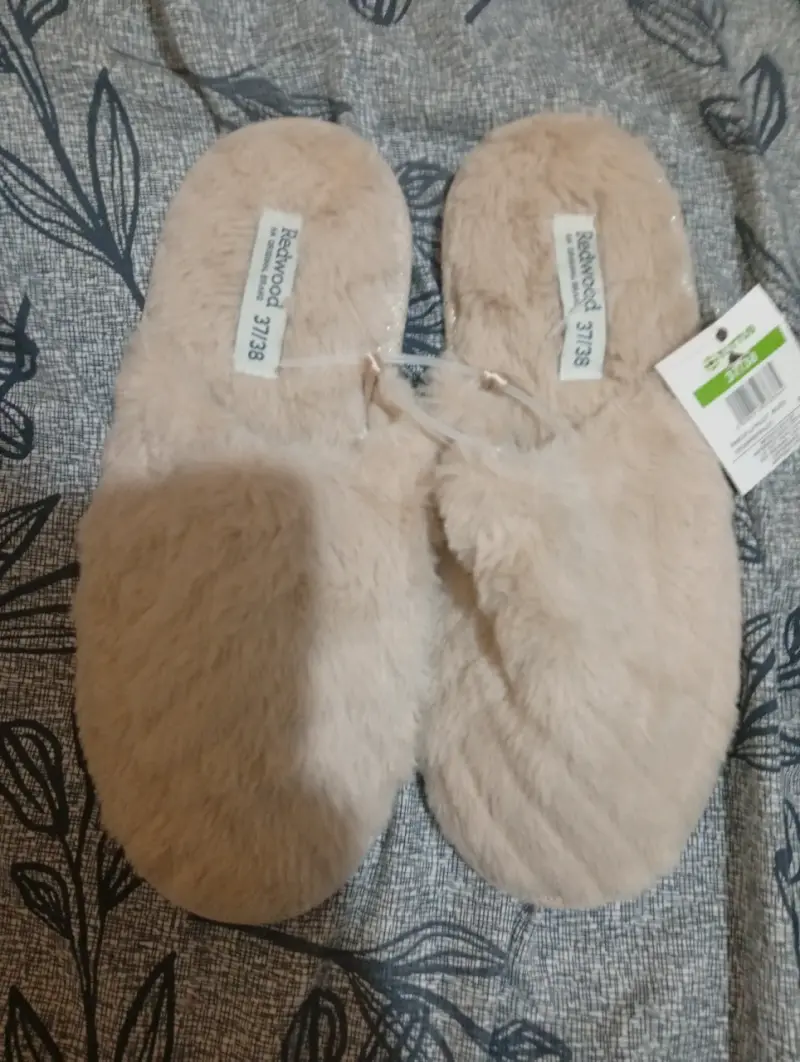 Pantuflas peludas beige Redwood - 3
