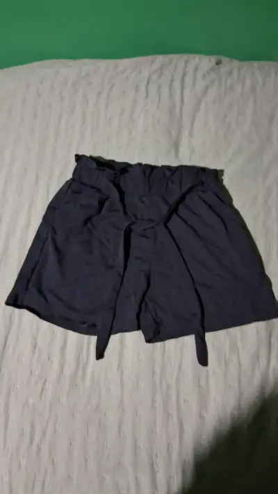 Shorts azul oscuro con lazo - miniatura 3