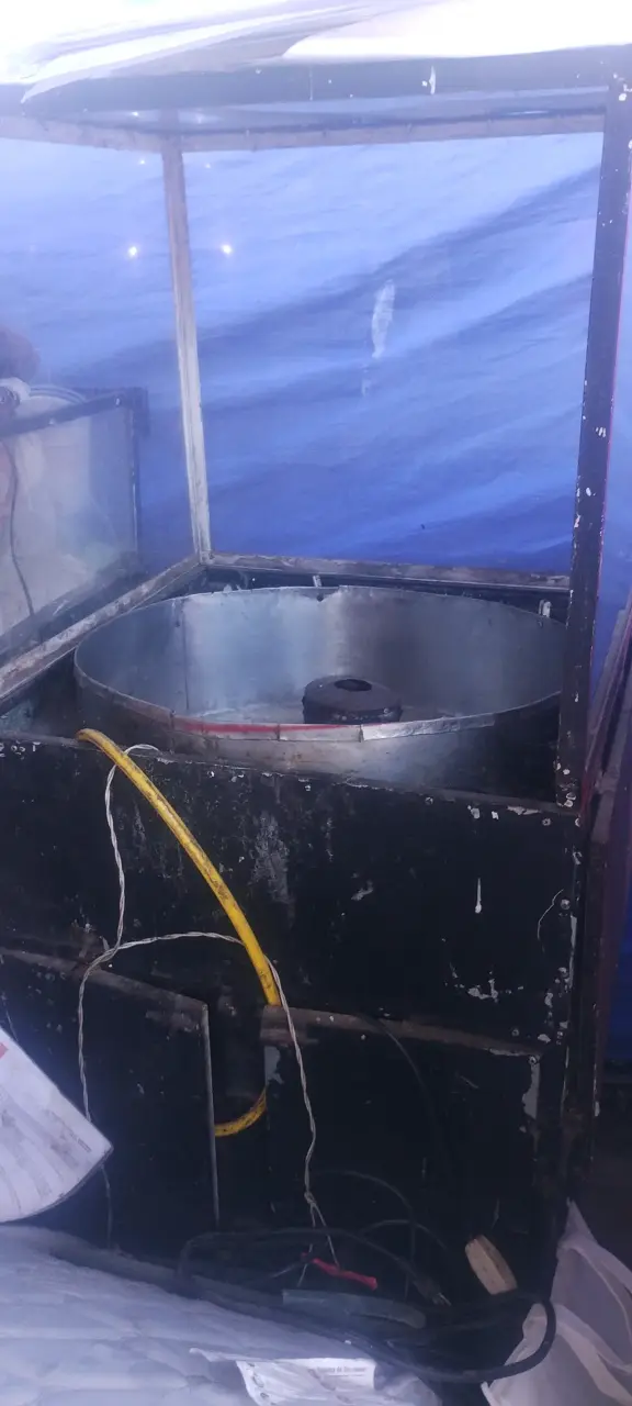 Máquina de algodón de azúcar usada