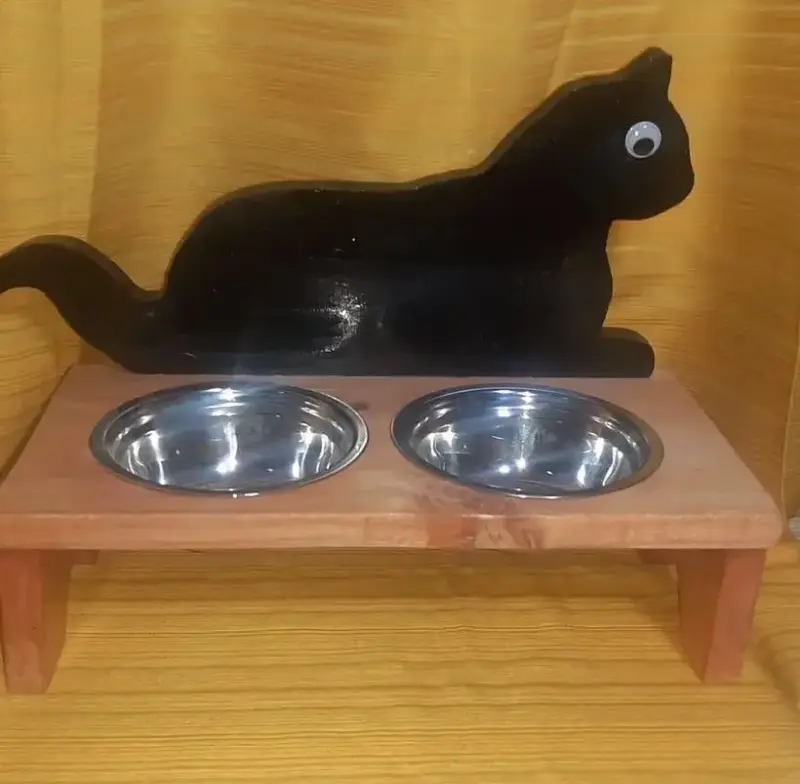 Comedero doble para gatos