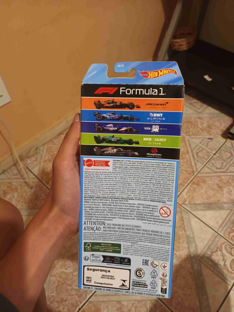Set de autos Hot Wheels F1 2024 - 4